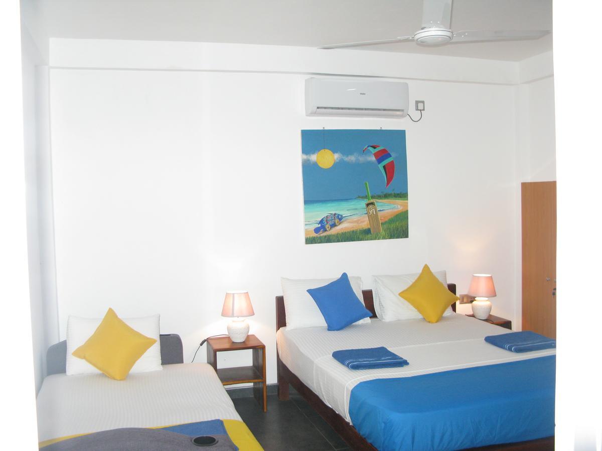 Anuhas Airport Villas Katunayaka Buitenkant foto